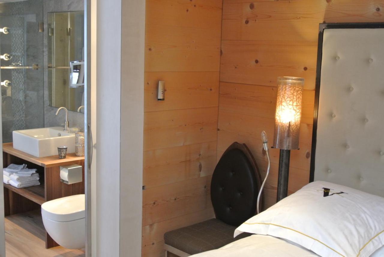 Backstage Hotel Chalet Rooms Zermatt Exterior foto